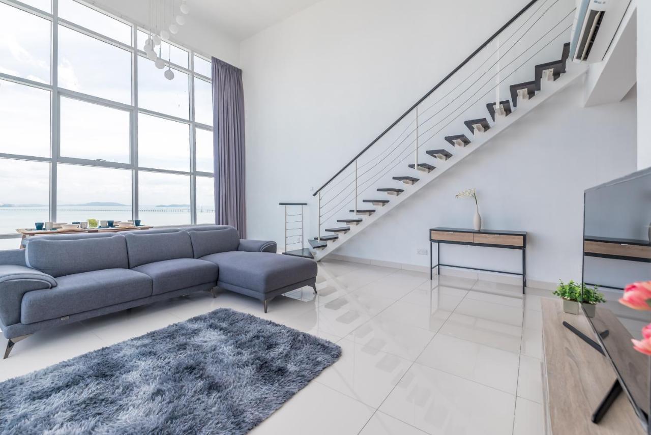 Maritime Penthouse Suite By The Sea George Town Exterior foto
